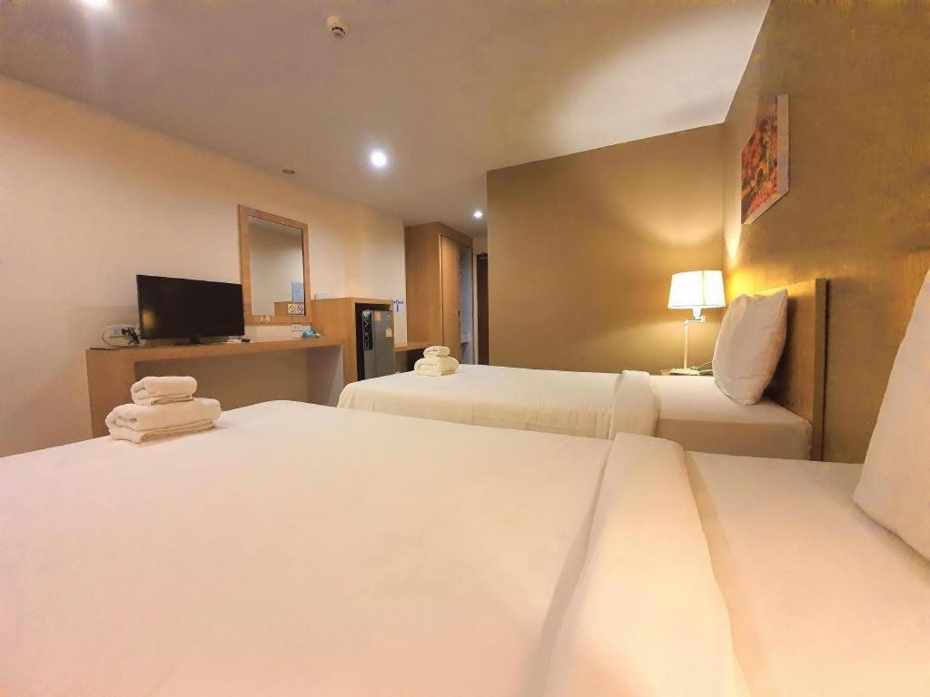 T5 Suites Pattaya Dış mekan fotoğraf