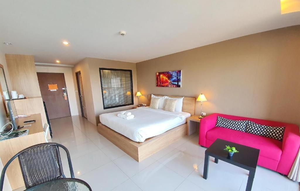 T5 Suites Pattaya Dış mekan fotoğraf